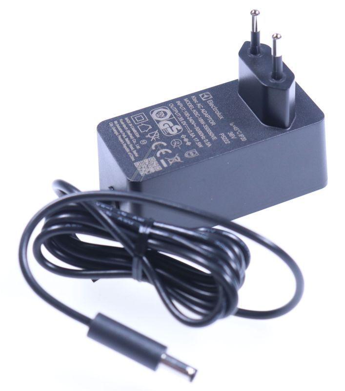 AEG Electrolux 140251056010 Ladegerät - Adaptor,eu-elux